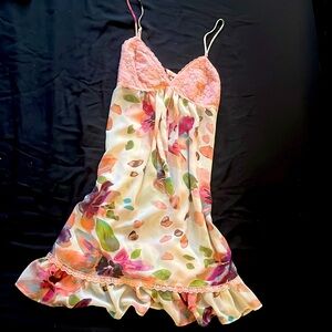 Authentic Y2K intimates/sleepwear gown